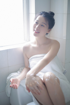 多多在线观看免费视频